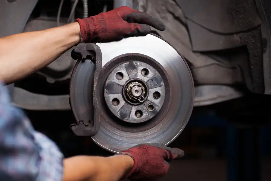 Mobile Mechanic Guide To Brake Pads Replacement in Rochester, WA Mobile Mechanic Guide To Brake Pads Replacement in Rochester, WA